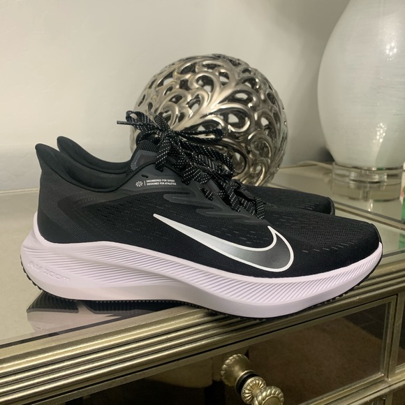 Nike Zoom Winflo 7 - Picture 2 of 5